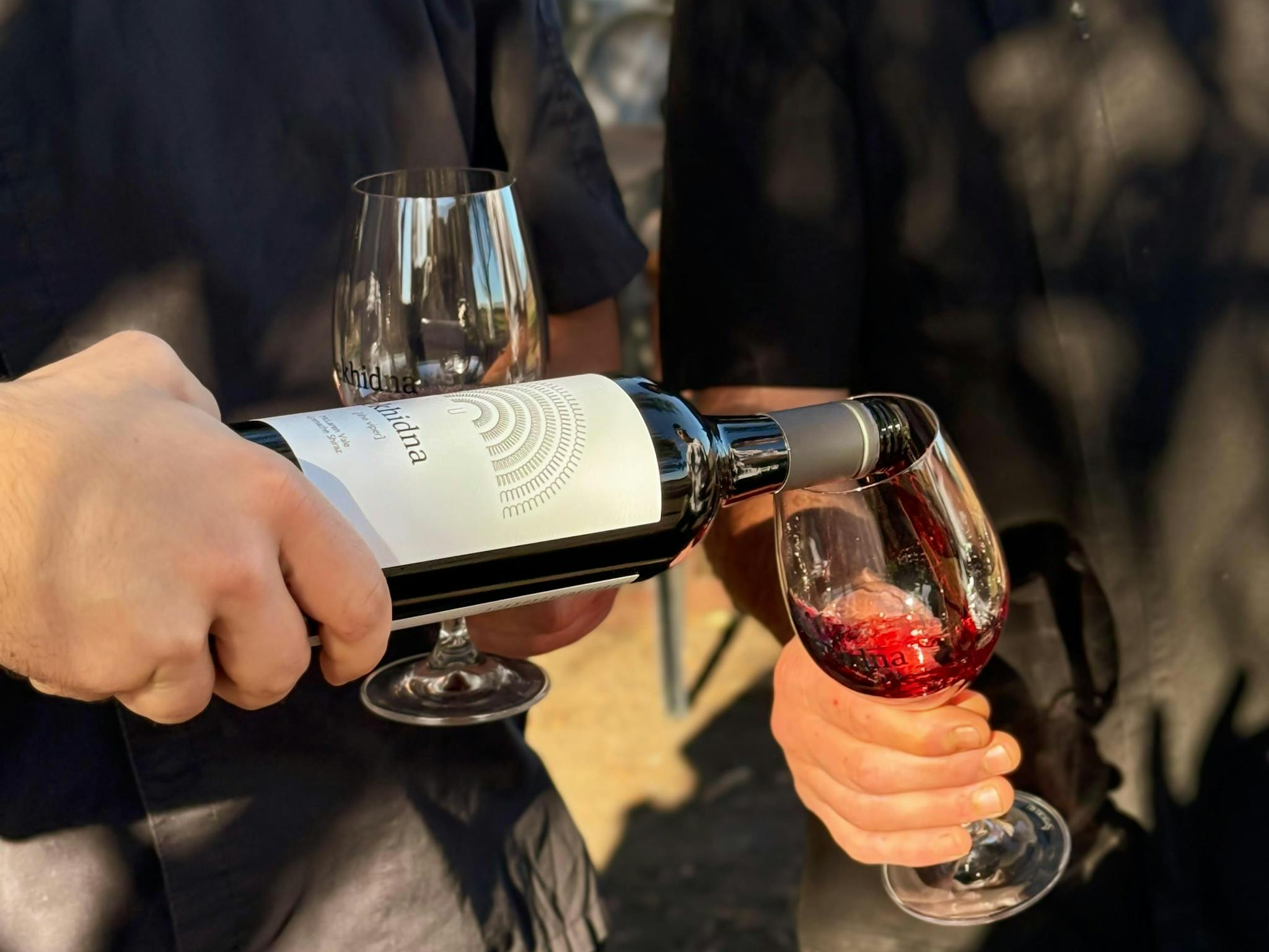Wine pour