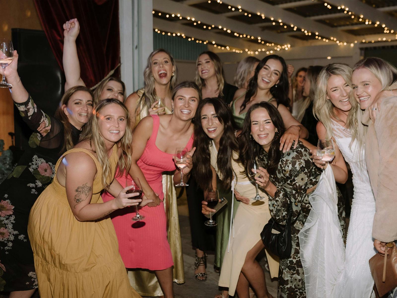 Girls Group Shot at Wedding