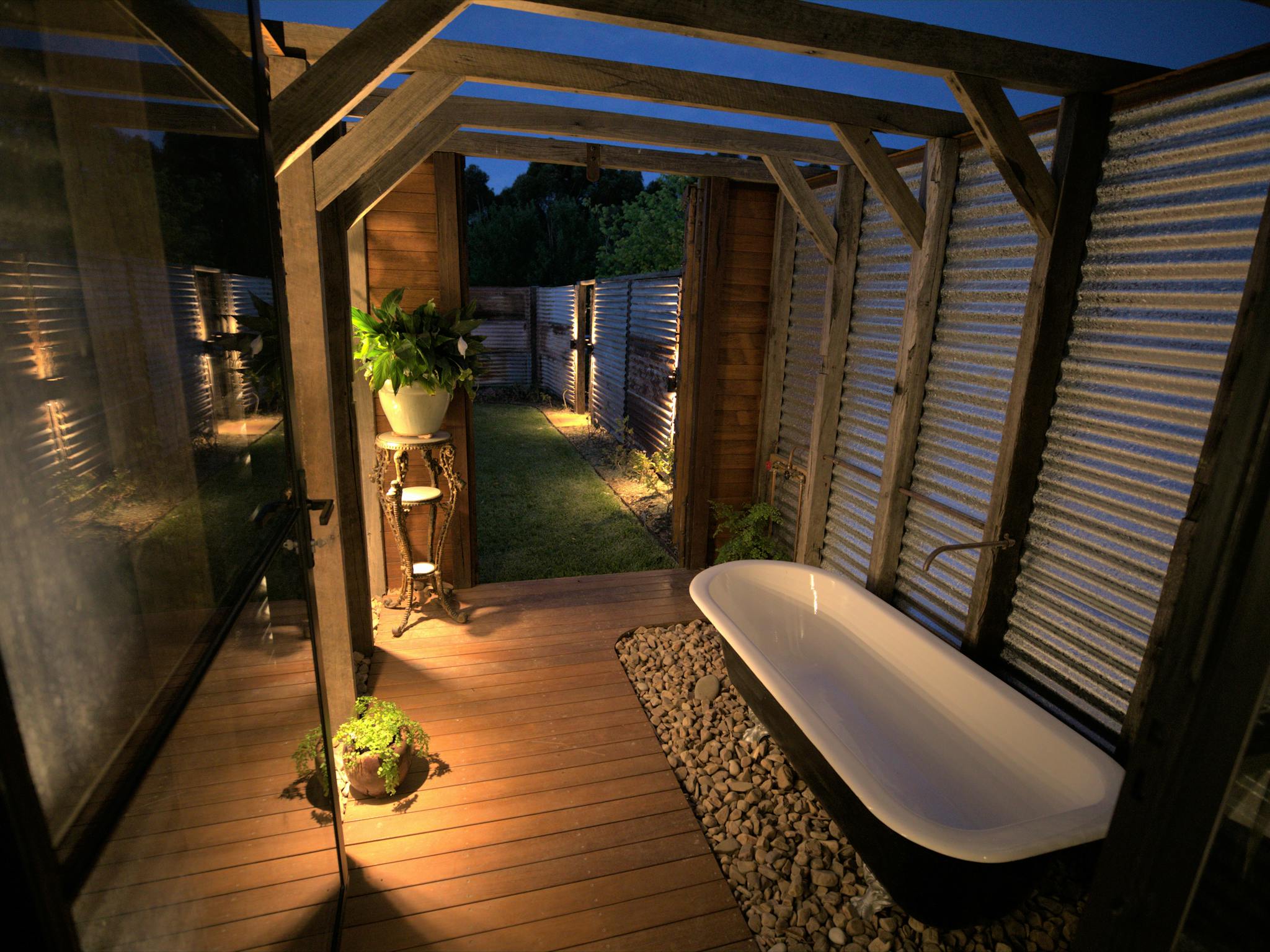 Millery bath