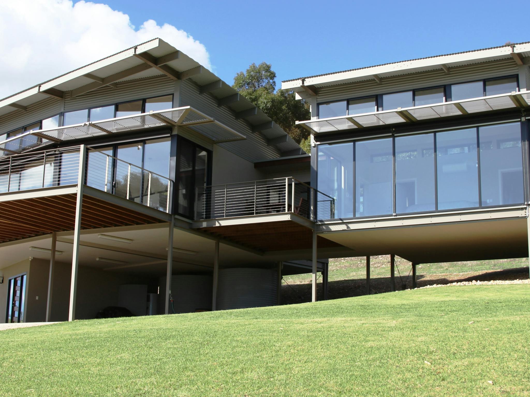Outside showing main pavillion and bedroom with ensuite