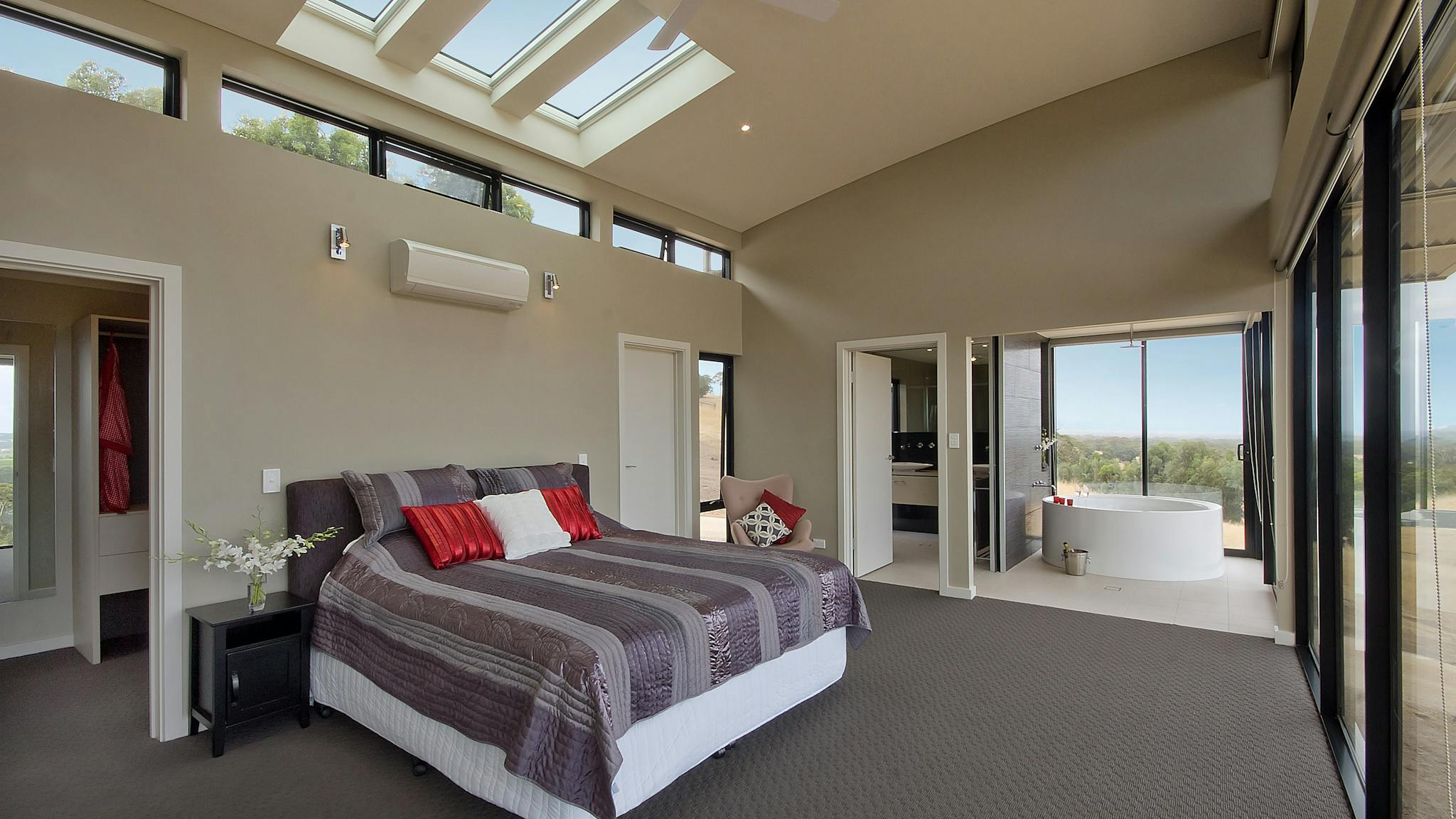 Main Bed Room with the bath with the view.